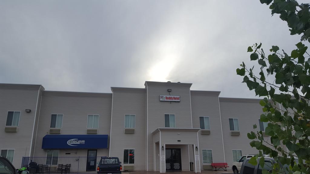 Reddy Hotel Plainview Eksteriør billede
